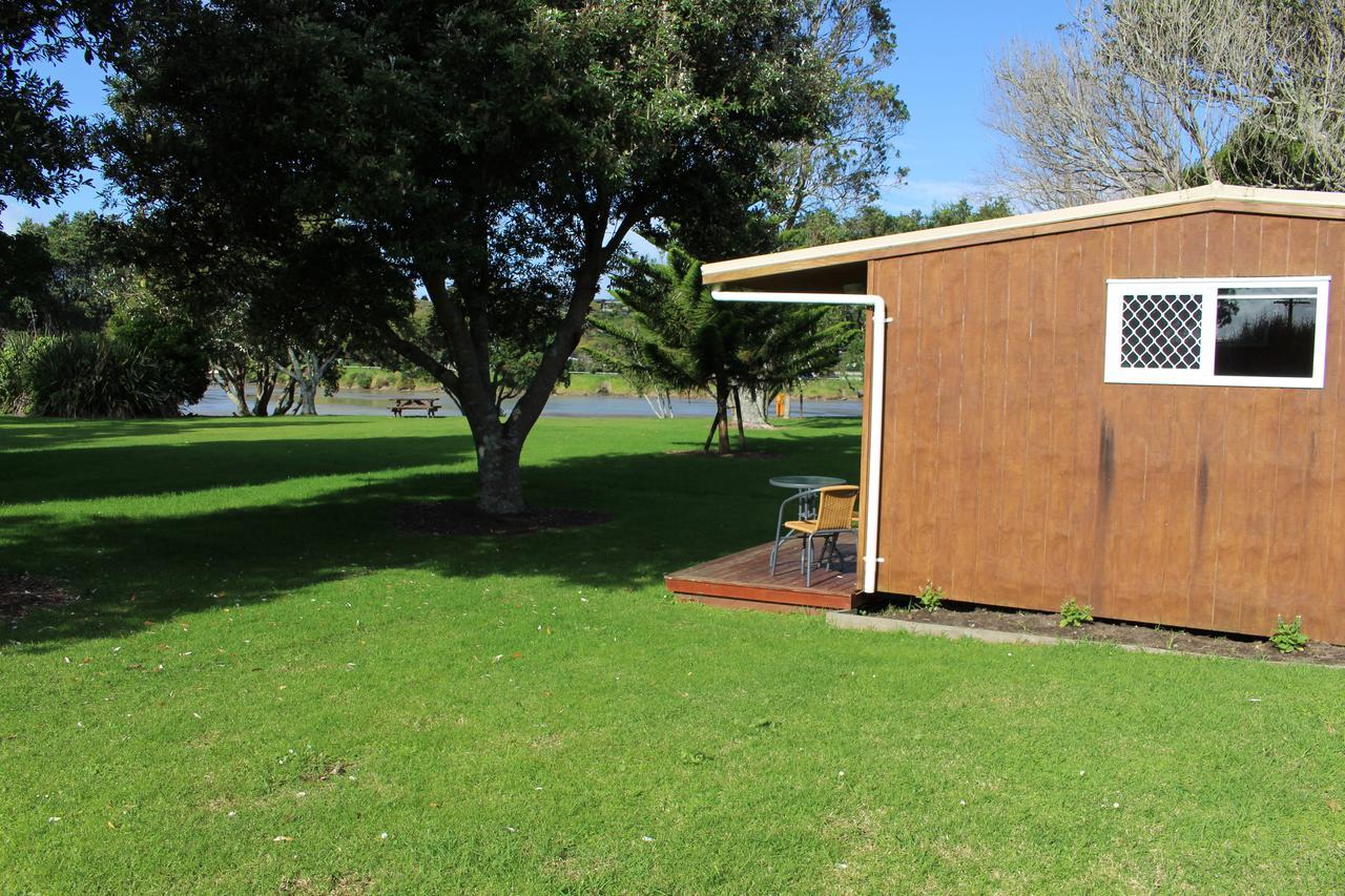 Urenui Beach Camp Exterior photo
