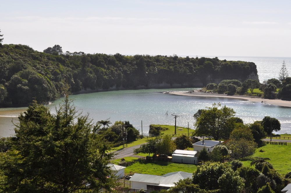 Urenui Beach Camp Exterior photo