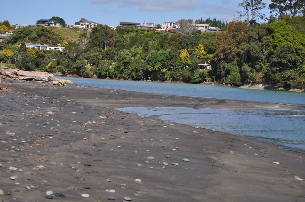 Urenui Beach Camp Exterior photo